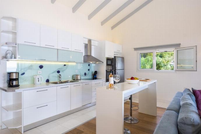  . - Villa Penelope . (Photo Gallery) }}