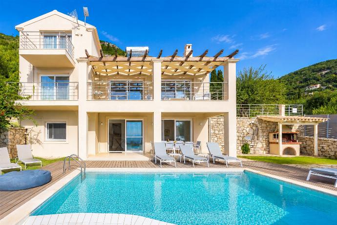 Beautiful villa with private pool and terrace . - Villa Penelope . (Photo Gallery) }}