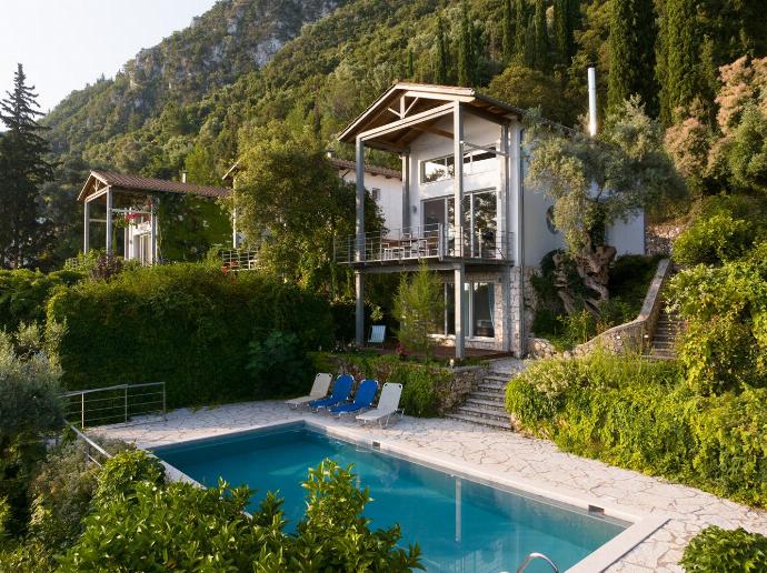 Villa Milos
