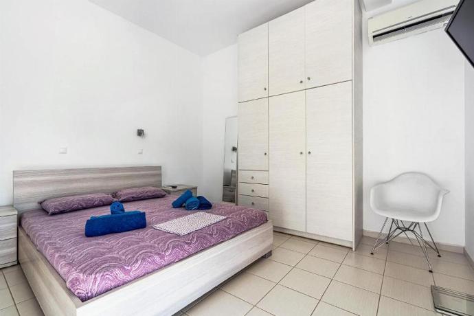  . - Villa Sapfo . (Photo Gallery) }}