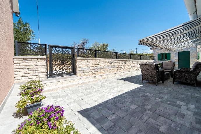  . - Villa Iva . (Photo Gallery) }}