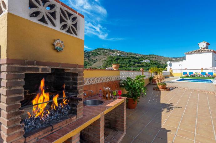  . - Villa Maria Gomez . (Photo Gallery) }}