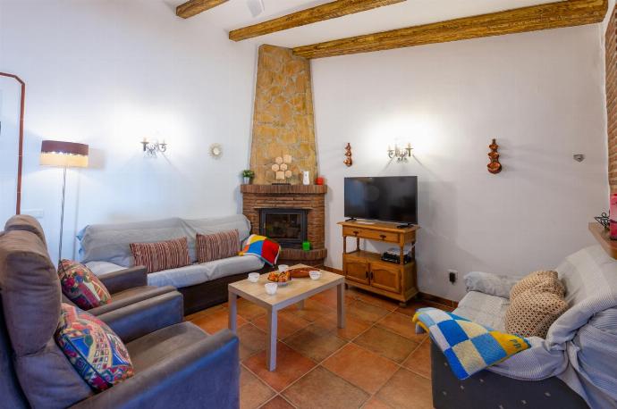  . - Villa Maria Gomez . (Photo Gallery) }}