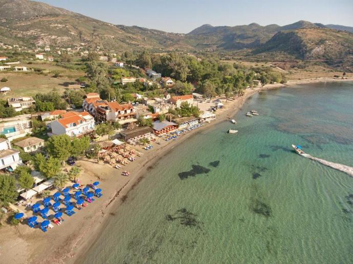 , . - Villa Poseidonia . (Photo Gallery) }}