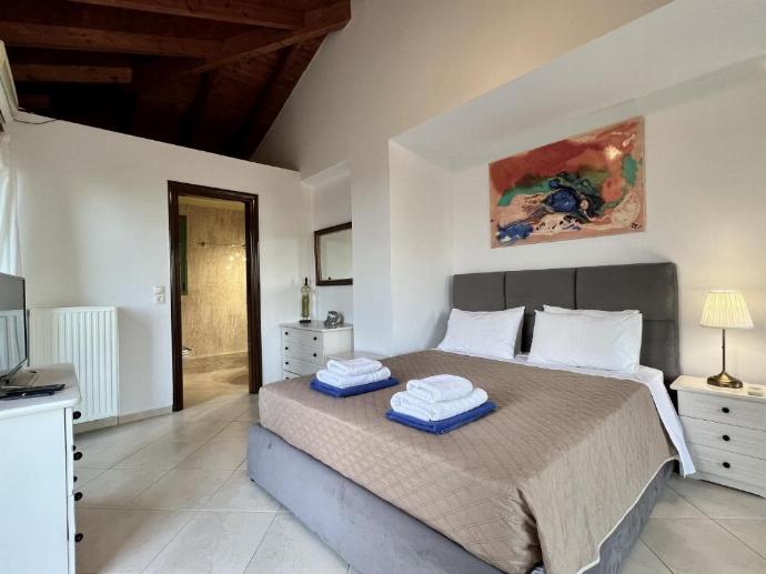  . - Villa Poseidonia . (Photo Gallery) }}
