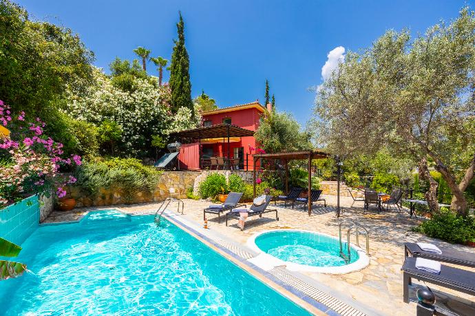  . - Villa Poseidonia . (Photo Gallery) }}