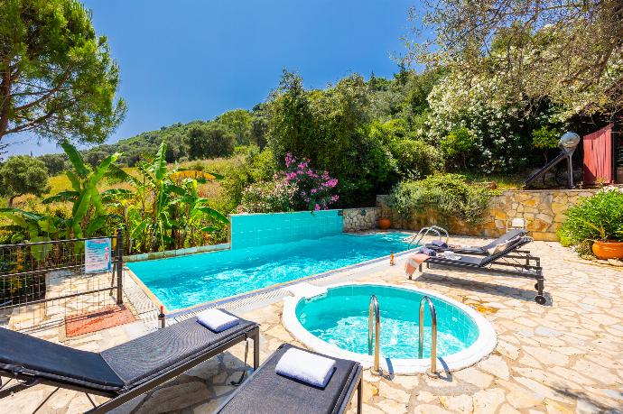  . - Villa Poseidonia . (Photo Gallery) }}
