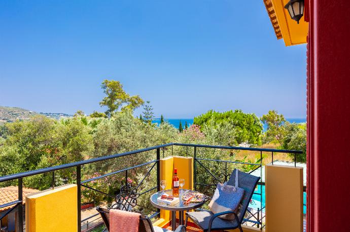  . - Villa Poseidonia . (Photo Gallery) }}