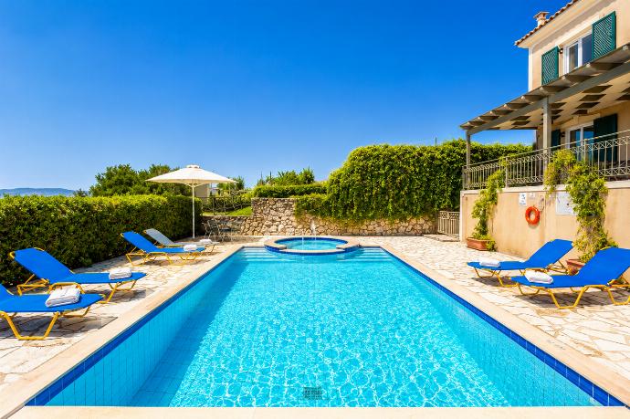 Villa Penelope Sea View