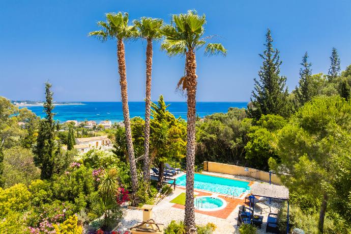 Villa Atlantis