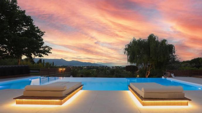  . - Villa Wild Willow . (Photo Gallery) }}