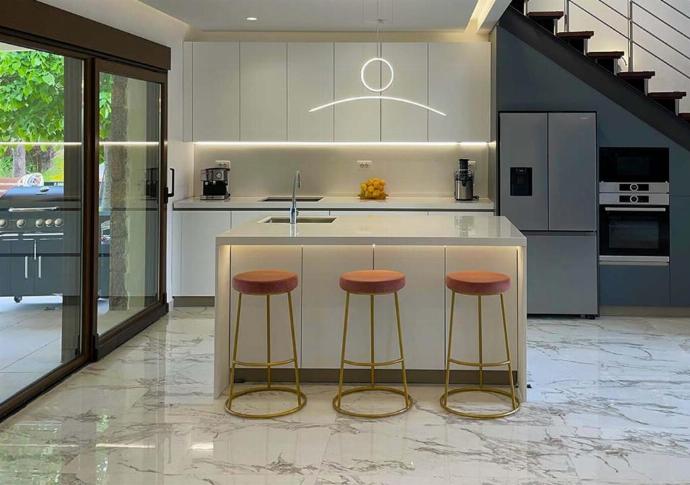 . - Villa Wild Willow . (Photo Gallery) }}