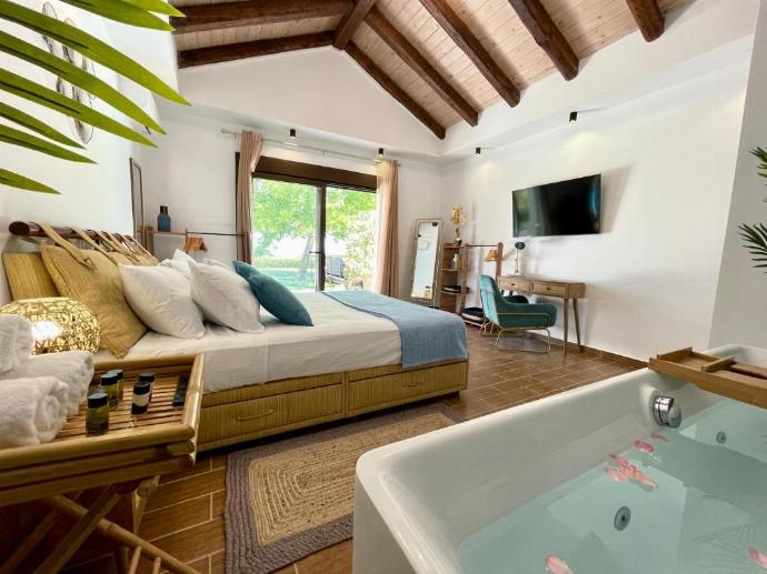  . - Villa Wild Willow . (Photo Gallery) }}