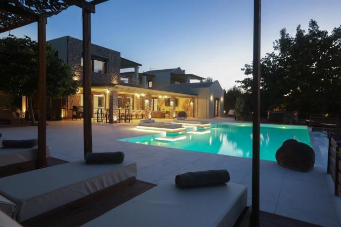  . - Villa Wild Willow . (Photo Gallery) }}