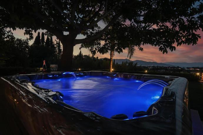 , . - Villa Wild Willow . (Photo Gallery) }}