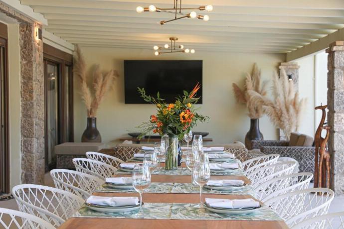  . - Villa Wild Willow . (Photo Gallery) }}