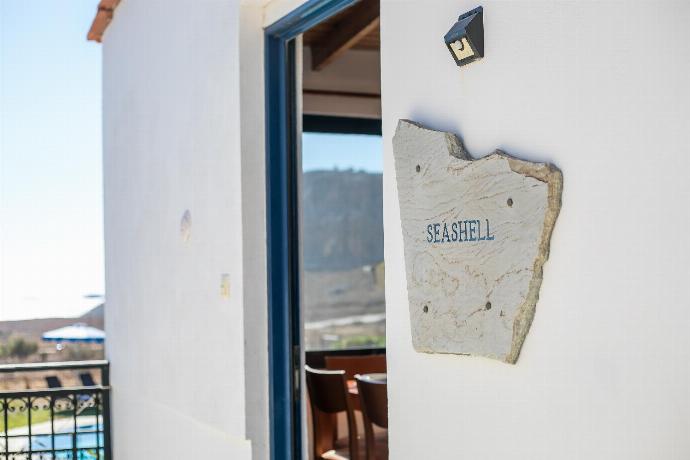 , . - Villa Seashell . (Photo Gallery) }}