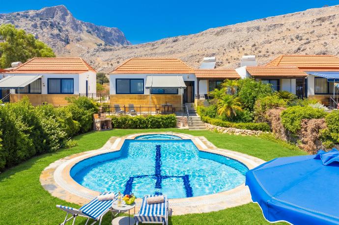 Villa Driftwood