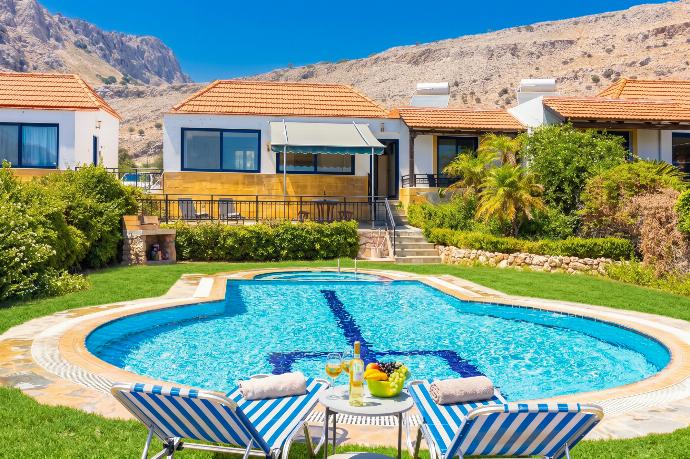 Villa Driftwood