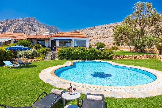 Villa Pebble