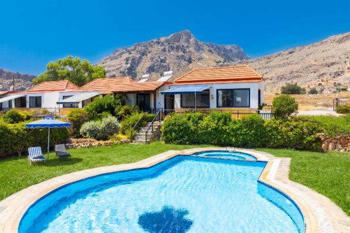 Villa Pebble