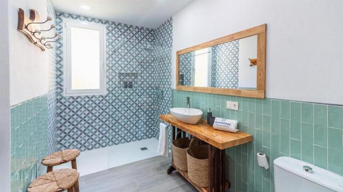  . - Villa el Nacimiento Nerja . (Photo Gallery) }}