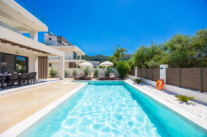 Private pool and terrace . - Villa Infinity Theo . (Photo Gallery) }}