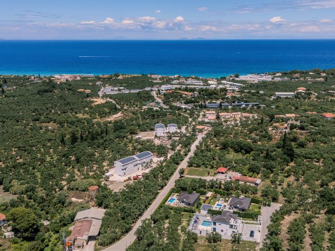  . - Villa Vatia 1 . (Photo Gallery) }}