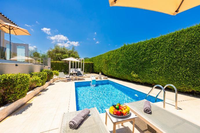 Villa Vatia 1