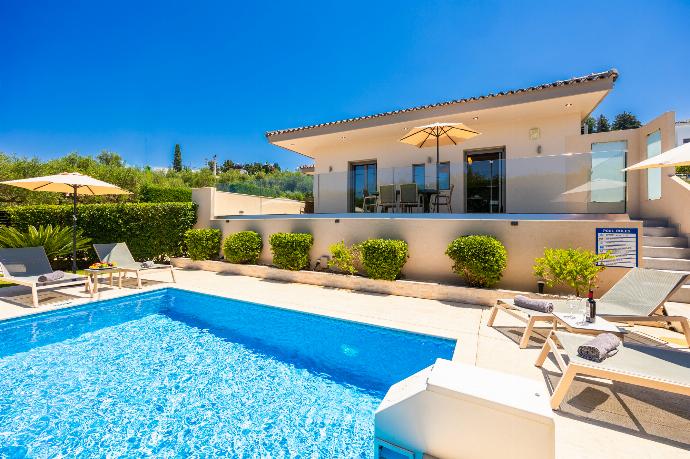 Villa Vatia 1