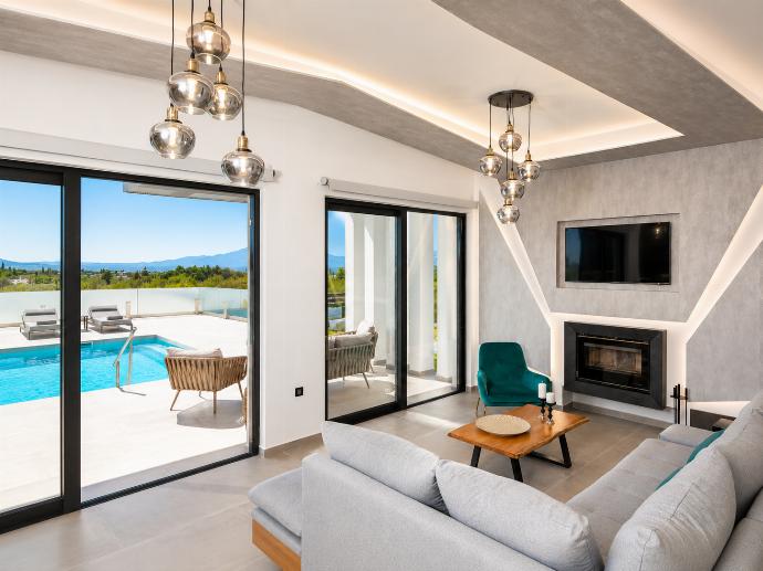 Villa Vatia 3
