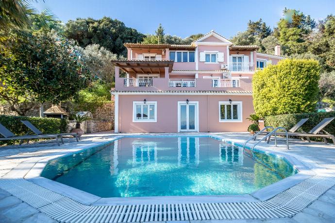  . - Villa Doreta . (Photo Gallery) }}