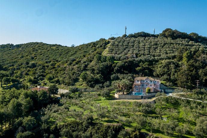  . - Villa Doreta . (Photo Gallery) }}