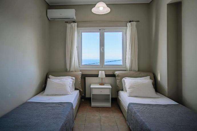  . - Villa Doreta . (Photo Gallery) }}