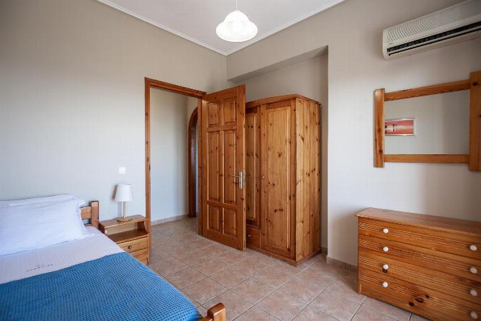  . - Villa Doreta . (Photo Gallery) }}