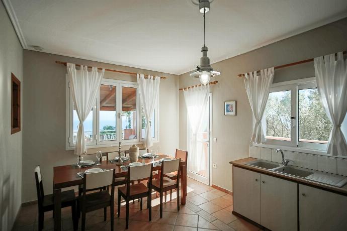  . - Villa Doreta . (Photo Gallery) }}