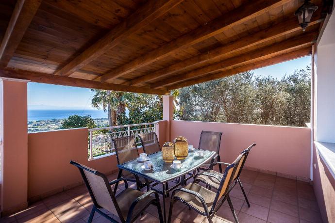  . - Villa Doreta . (Photo Gallery) }}