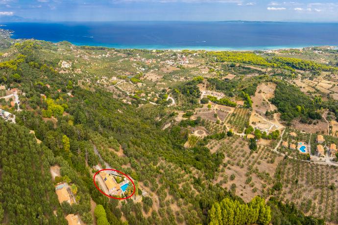 Aerial view showing location of villa . - Villa Doreta . (Photo Gallery) }}