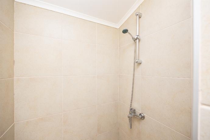 En suite bathroom with shower . - Four Seasons Villa . (Photo Gallery) }}