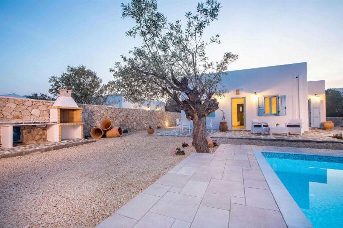  . - Villa Kalathos Dream White . (Photo Gallery) }}