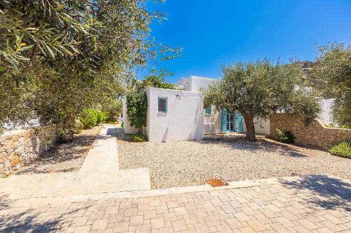 Villa Kalathos Dream White
