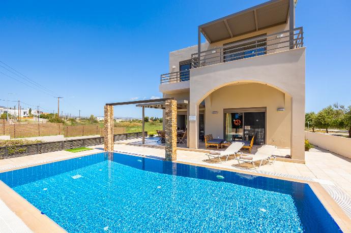 Villa Blue Wave Tessera