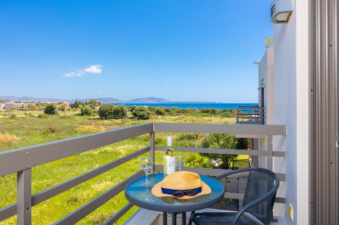 Villa Blue Wave Tessera