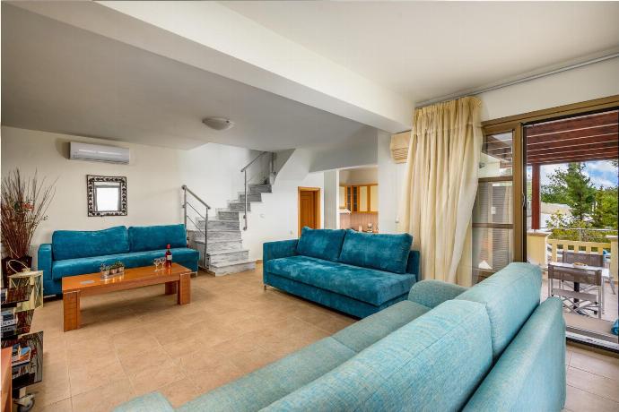  . - Villa Athina . (Photo Gallery) }}
