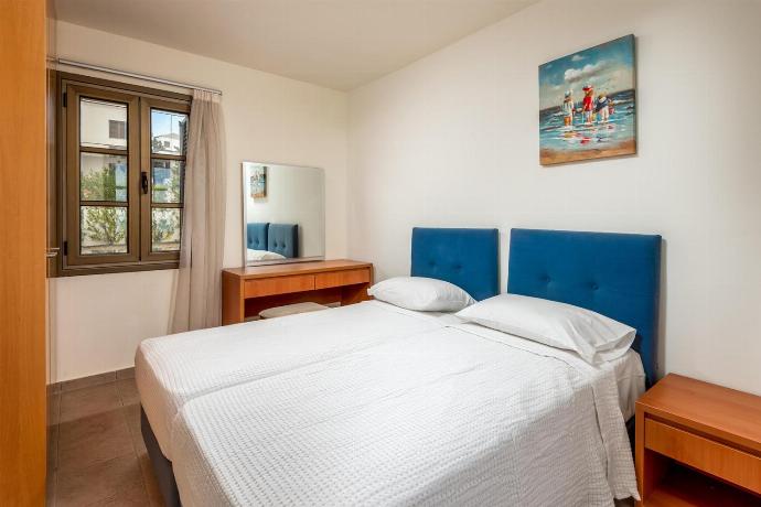  . - Villa Athina . (Photo Gallery) }}