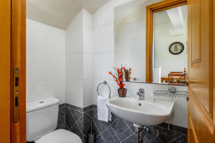  . - Villa Athina . (Photo Gallery) }}