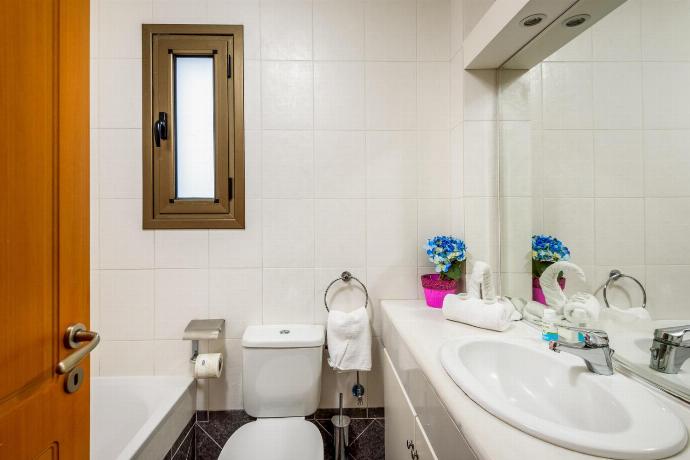  . - Villa Athina . (Photo Gallery) }}