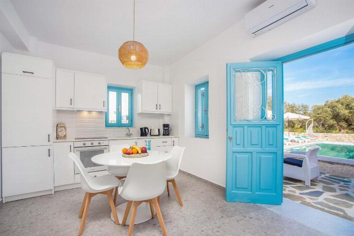  . - Villa Kalathos Dream Galazio . (Photo Gallery) }}