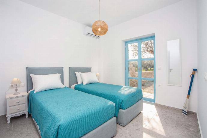  . - Villa Kalathos Dream Galazio . (Photo Gallery) }}