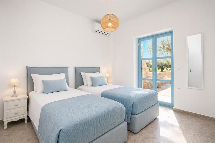  . - Villa Kalathos Dream Galazio . (Photo Gallery) }}